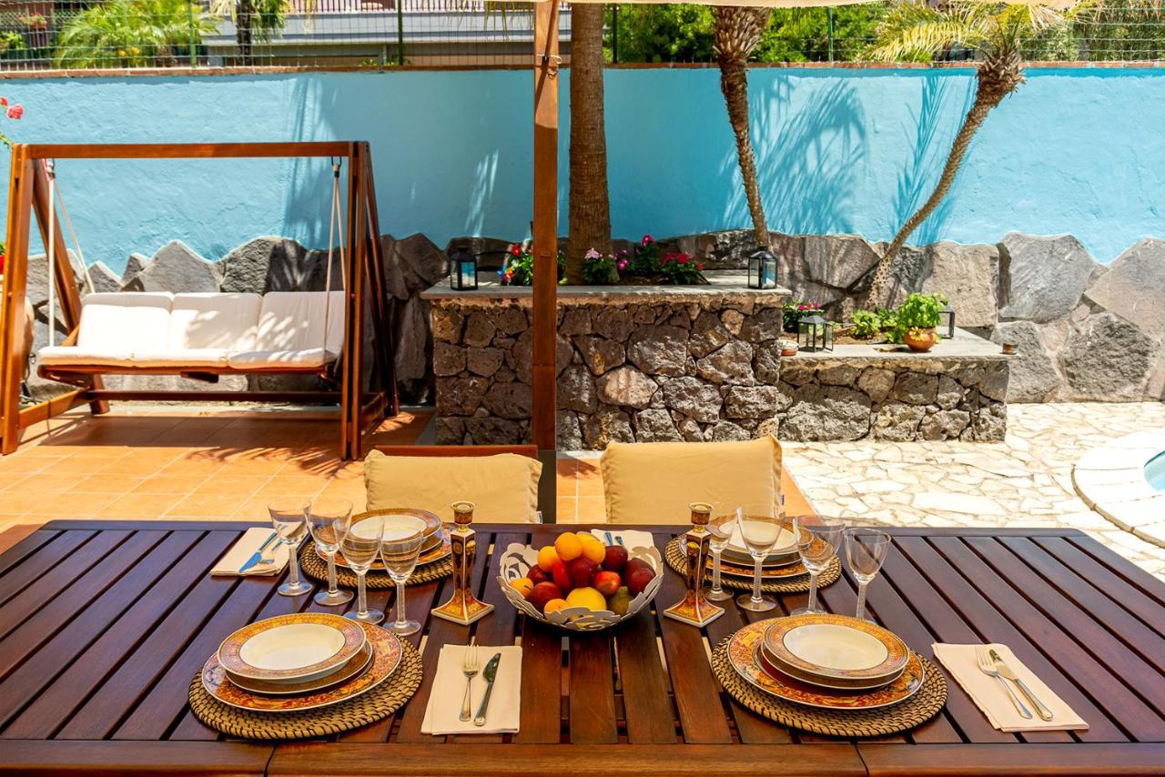 Villa Magdalena Aci SantʼAntonio 外观 照片
