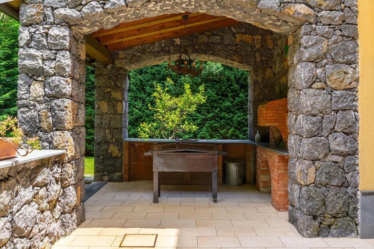 Villa Magdalena Aci SantʼAntonio 外观 照片